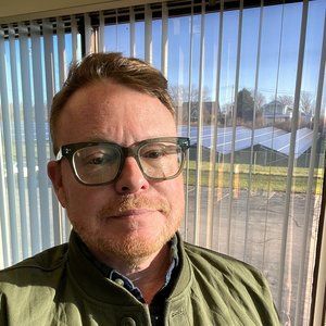 Meet your Posher, Thomas